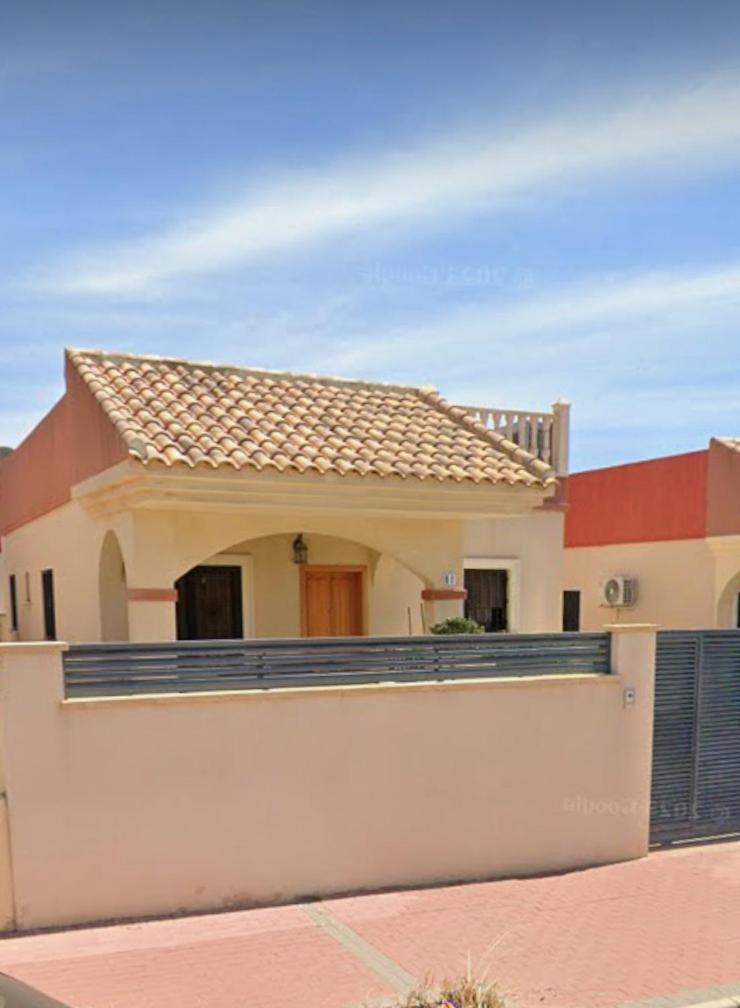 Arco Mediterraneo Chalet Independiente Torrevieja Exterior photo